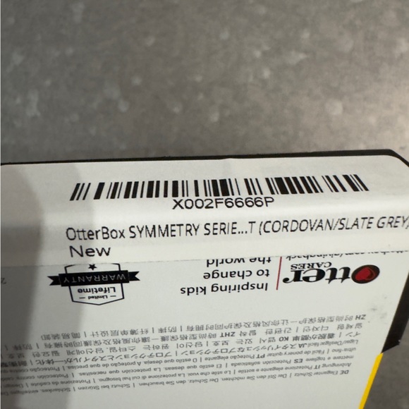 OtterBox Symmetry for iPhone XR - Picture 8 of 8